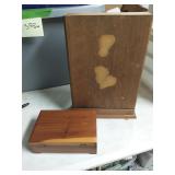 Wood decor items