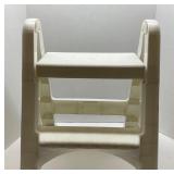 Vintage Rubbermaid 2 Step  Ladder