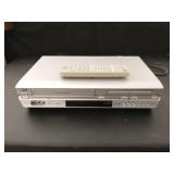 JVC DVD player & VCR HR-XVC27U w/ remote