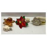 3 Vtg 2 Christmas Plug in Night Lights  &