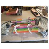 Hot Wheels Mario Kart Rainbow Road Raceway