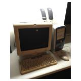 Compaq Presario desktop computer, powers on