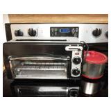 Hamilton Beach Toaster oven & small Crock-Pot