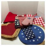 Lot of Decorative Place Mats, Oven Gloves,