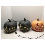 Lot of 3 plastic lighted jack-o'-lanterns
