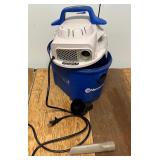 Vacuum Master 3.2 Gal Shop Vac - no hose.