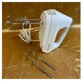 Black and Decker Hand Mixer