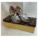 Vtg Fyfes (Detroit) Womens Shoes