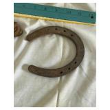 2 Horseshoes