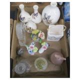 D©cor - Vases, Staffordshire Floral, Figurines