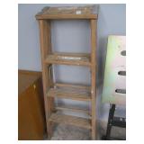 4 Ft Wood Step Ladder