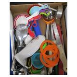 Kitchen Utensils & Knives