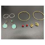 Ladies fashion estate earrings, five pair, see pictures for details.