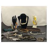 Large assortment of hair/headbands, see pictures for details.