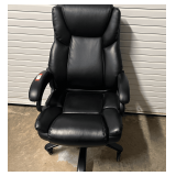 Leather look, big and tall rolling adjustable office desk armchair, see pictures for details.