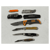 Pocket knife assortment to include Gerber, Case, Buck, and more. Eight pieces total, tub is not included, see pictures for details.