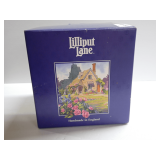 Lilliput Lane Memories of the Magic Kingdom L2215 Sculpture