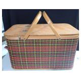 Redmon Peru, Ind. Plaid Picnic Basket