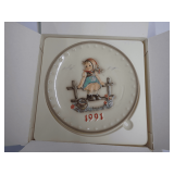 Goebel Hummel Annual Collector Plate 1991