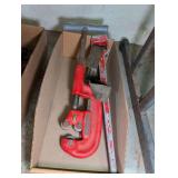 RIDGID LARGE PIPE CUTTER AND STRAP WRENCH