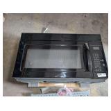 UNDER CABINET MICROWAVE OVEN