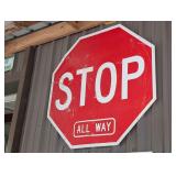 4 FT DIAMETER METAL REFLECTIVE STOP SIGN