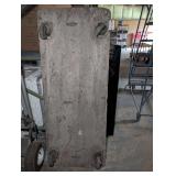 5-FT X 2 FT WOODEN FURNITURE FLOAT / DOLLY ON CASTERS