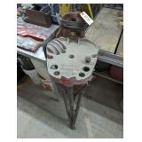 RIDGID NO. 40A TRISTAND PORTABLE PIPE VISE