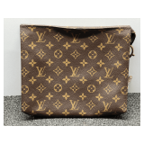 Louis Vuitton 'Toiletry Pouch', comes with a certificate of authenticity provided by the seller, see pictures for details.