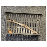 CAST IRON FIREPLACE GRATE 17 1/2' WIDE X 12' DEEP