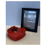 BLACK FRAME 6 1/2' X 8 1/2', VINTAGE RED TELEFLORA HEART SHAPED DISH WITH PORCELAIN ROSE 6' X 6 1/4'