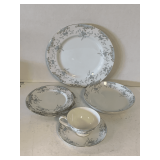 VINTAGE MIKASA FINE CHINA 'BEVILLE' (WHITE WITH PATTERNS OF BLUE ROSES W/ GOLD TRIM) - 6 PLACE SETTING