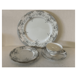 VINTAGE MIKASA FINE CHINA 'BEVILLE' (WHITE WITH PATTERNS OF BLUE ROSES W/ GOLD TRIM) - 5 PLACE SETTING