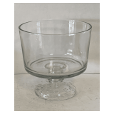 ANCHOR HOCKING 'SAVANNAH' TRIFLE BOWL 8 1/2' TALL X 8 1/4' ROUND