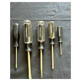 Garage… Craftsman screwdriver assortment, tub is not included, see pictures for details.