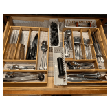 Island…Drawer lot marked 1167 of assorted cutlery, comes with bamboo cutlery holders, see pictures for details.