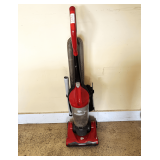 Garage… Dirt devil Endura Express vacuum cleaner, powers up, see pictures for details.