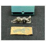 Famous Buttonhole Worker Sewing Machine Attachment with Case