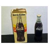 Coca-Cola bottle radio, comes in original package, working condition unknown, see pictures for details.
