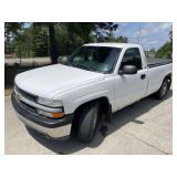 2001 Chevrolet Silverado 1500 Pickup Base V8, 4.8