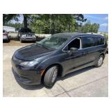 2022 Chrysler Voyager Mini-Van LX V6, 3.6