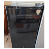 GE BLACK COMPACT REFRIGERATOR