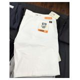 Dockers Smart Series Ultimate SupremeFlex Shorts Size 42