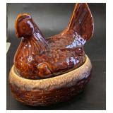 Vintage Hull PotteryBrown Drip "Hen on a Nest" in Perfect Condition.