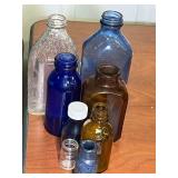 Assorted small bottle collection, see pictures for details.