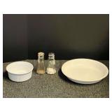 Vintage Corning pie plate, and a small Corning ware French white casserole dish. See pictures for details.