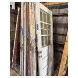 LOT OF WOODEN DOORS WITH GLASS - 10 TOTAL DOORS