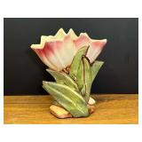 LR…Vintage 1940s McCoy Pottery Double Tulip Vase. See pictures for details.