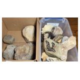 LR… Assorted stone specimens, believed to be pieces from Native American tools. Also includes two small artisan pottery jars, and more. See pictures or details.