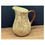 Bath…Vintage Watt Ovenware “wood grain” pottery pitcher made in the USA. See pictures for details.